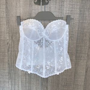 Vintage CARNIVAL Floral‎ Lace Corset Brassiere Lingerie.